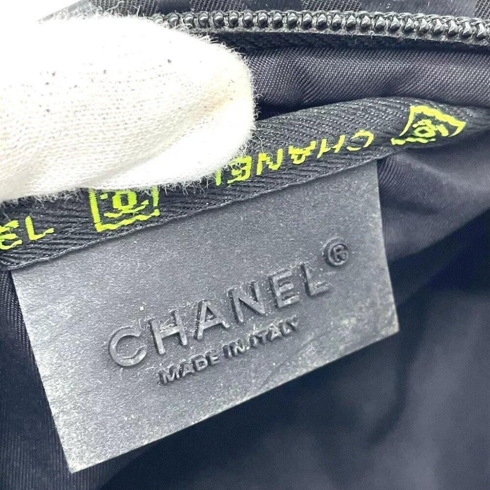CHANEL Sports line logo Cluch Bag Pouch Nylon Black - Picture 9 of 12